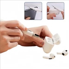 Bluetooth earphone cleaning brush