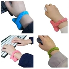 Mouse pad hand pillow