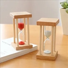 Wood hourglass